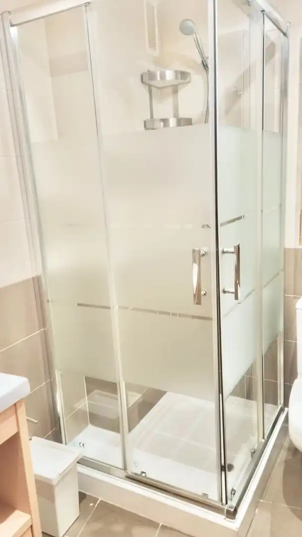 Baño de Apartamento de alquiler en Calpe / Calp con Aire acondicionado, Piscina y Amueblado