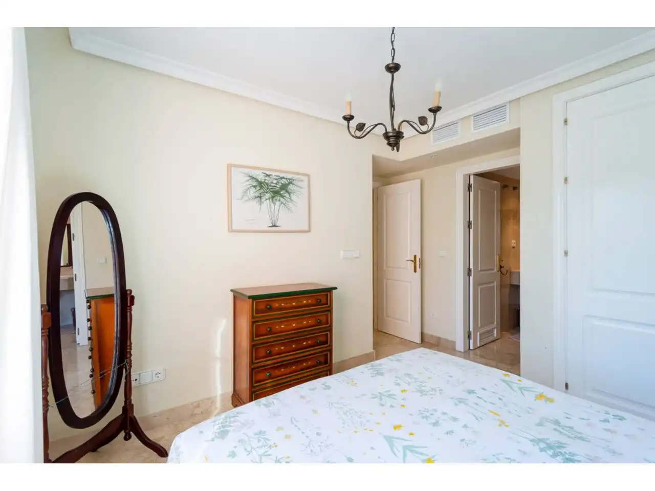 Dormitori de Apartament en venda en Almuñécar amb Terrassa, Traster i Alarma