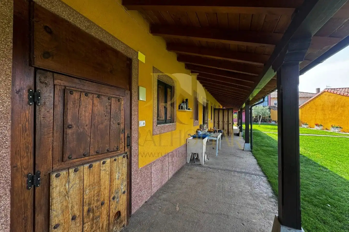 Vista exterior de Casa o chalet en venta en Valdepolo con Calefacción, Jardín privado y Terraza