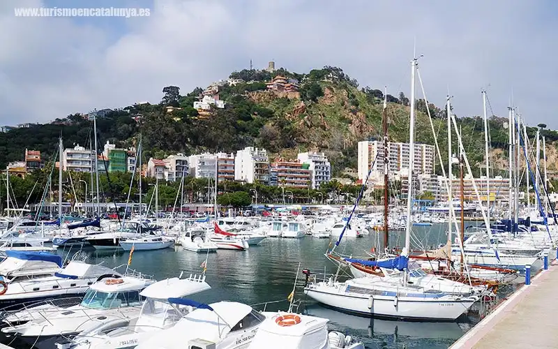Vista exterior de Local en traspaso en Blanes con Aire acondicionado, Calefacción y Parquet