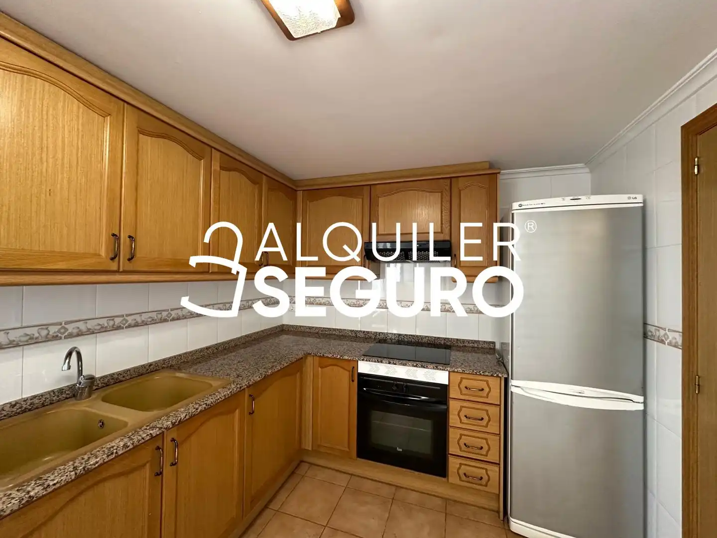 Kitchen of Flat for rent in Torrent  with Air Conditioner and Furnished