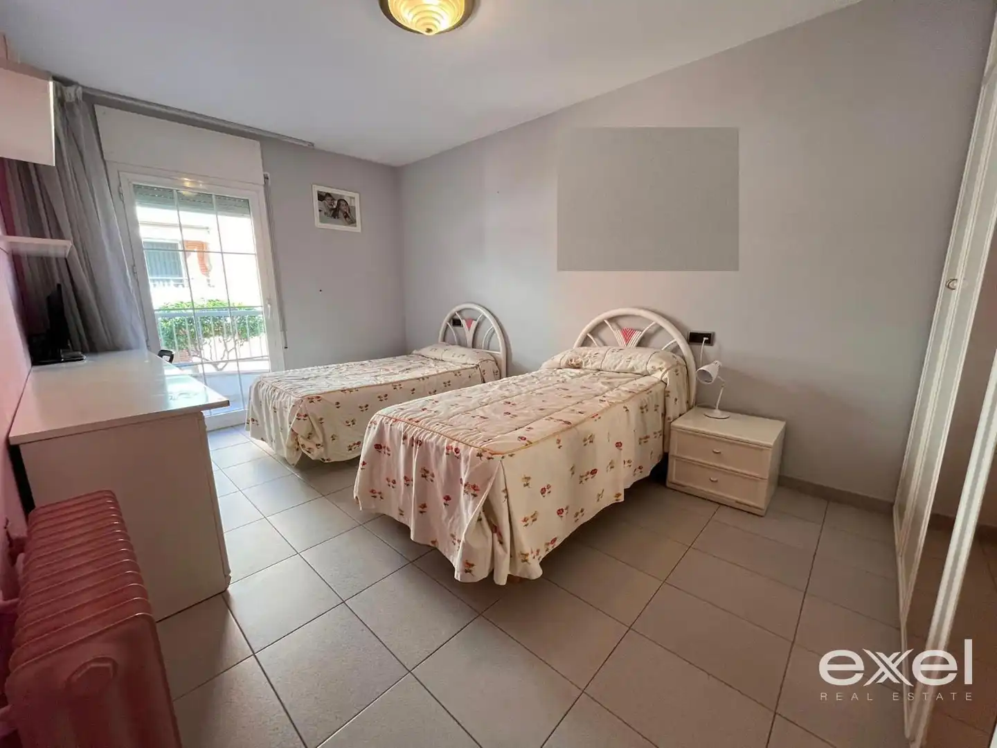 Bedroom of Houses for sale in Sant Joan Despí  with Air Conditioner, Heating and Terrace
