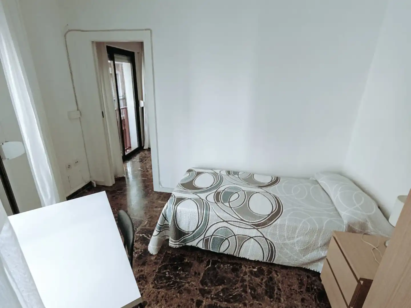 Appartamento con terrazza in affitto a Centro, imagen 10