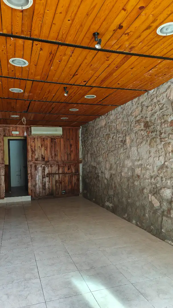 Commercial properties for rent in Manresa