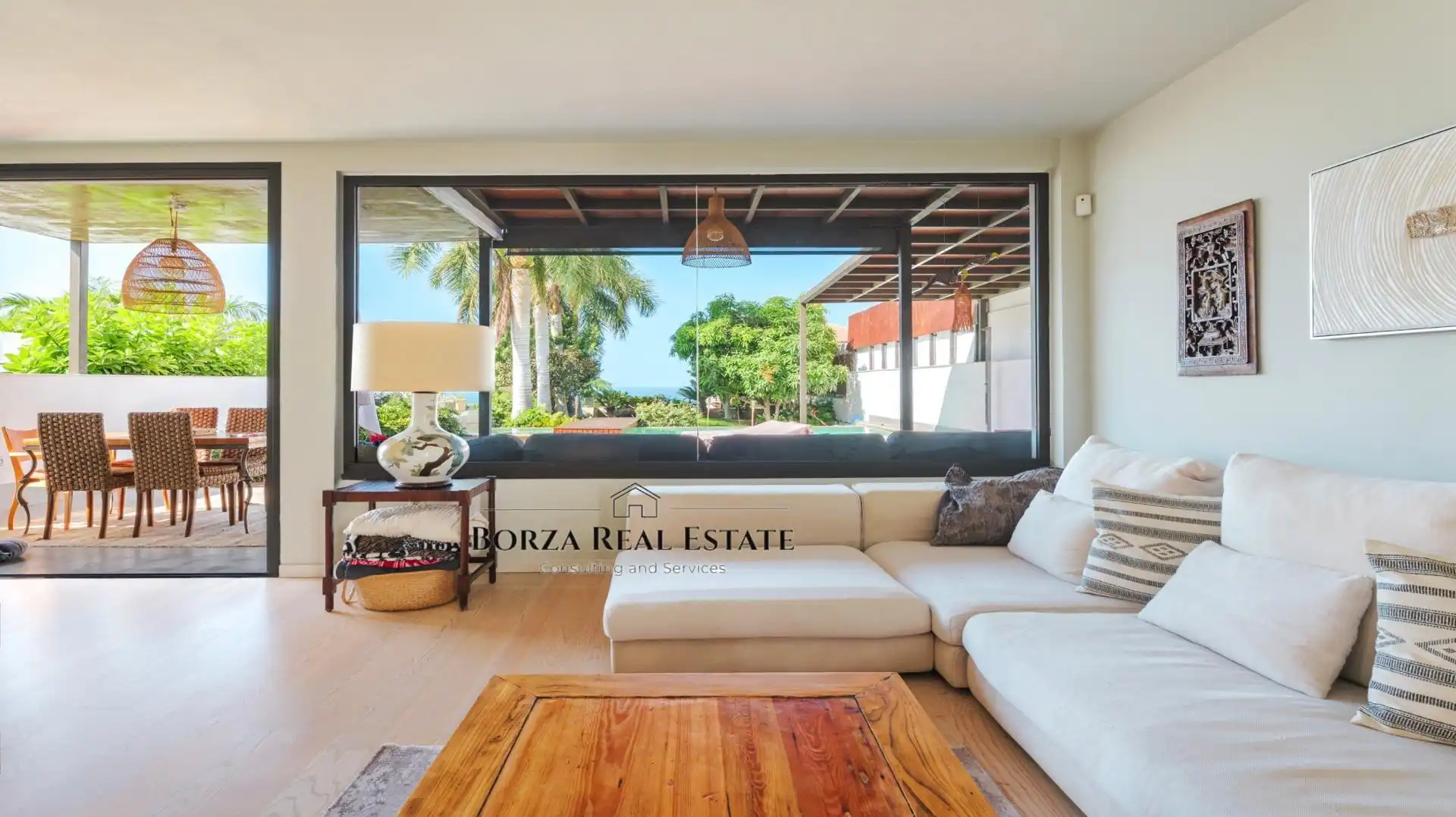 Detached house with pool for sale in Avenida Kurt Konrad Mayer, imagen 4
