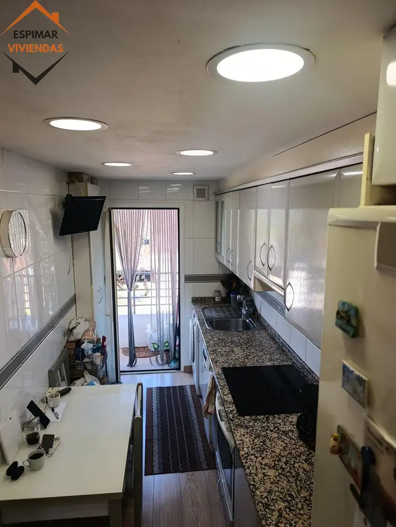 Kitchen of Flat for sale in Zaragoza  with Furnished and Balcony