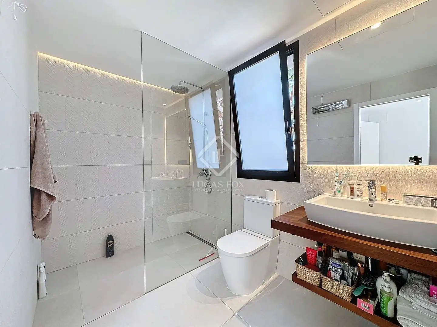 Bathroom of Houses for sale in Es Mercadal  with Air Conditioner, Heating and Private garden