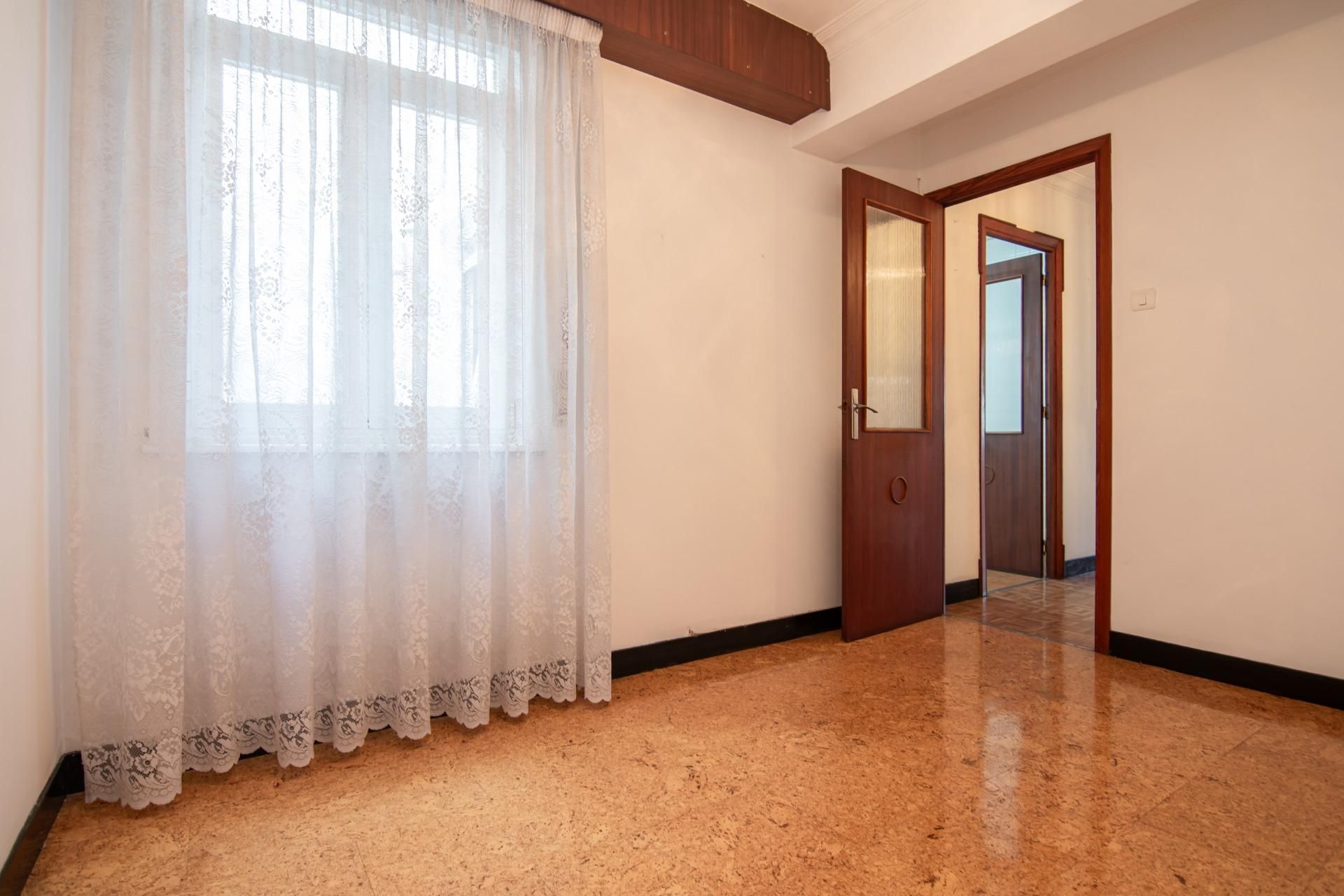 Piso en venta en Calle ENTREPEÑAS, Agra del Orzán - Ventorrillo