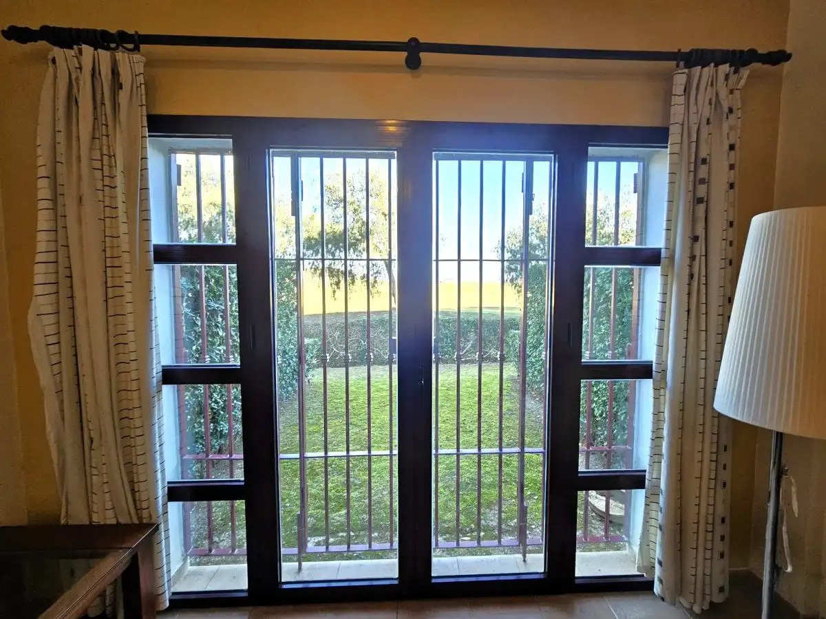 Reihenhaus mit Terrasse zum Verkauf in La Alcaidesa, imagen 9