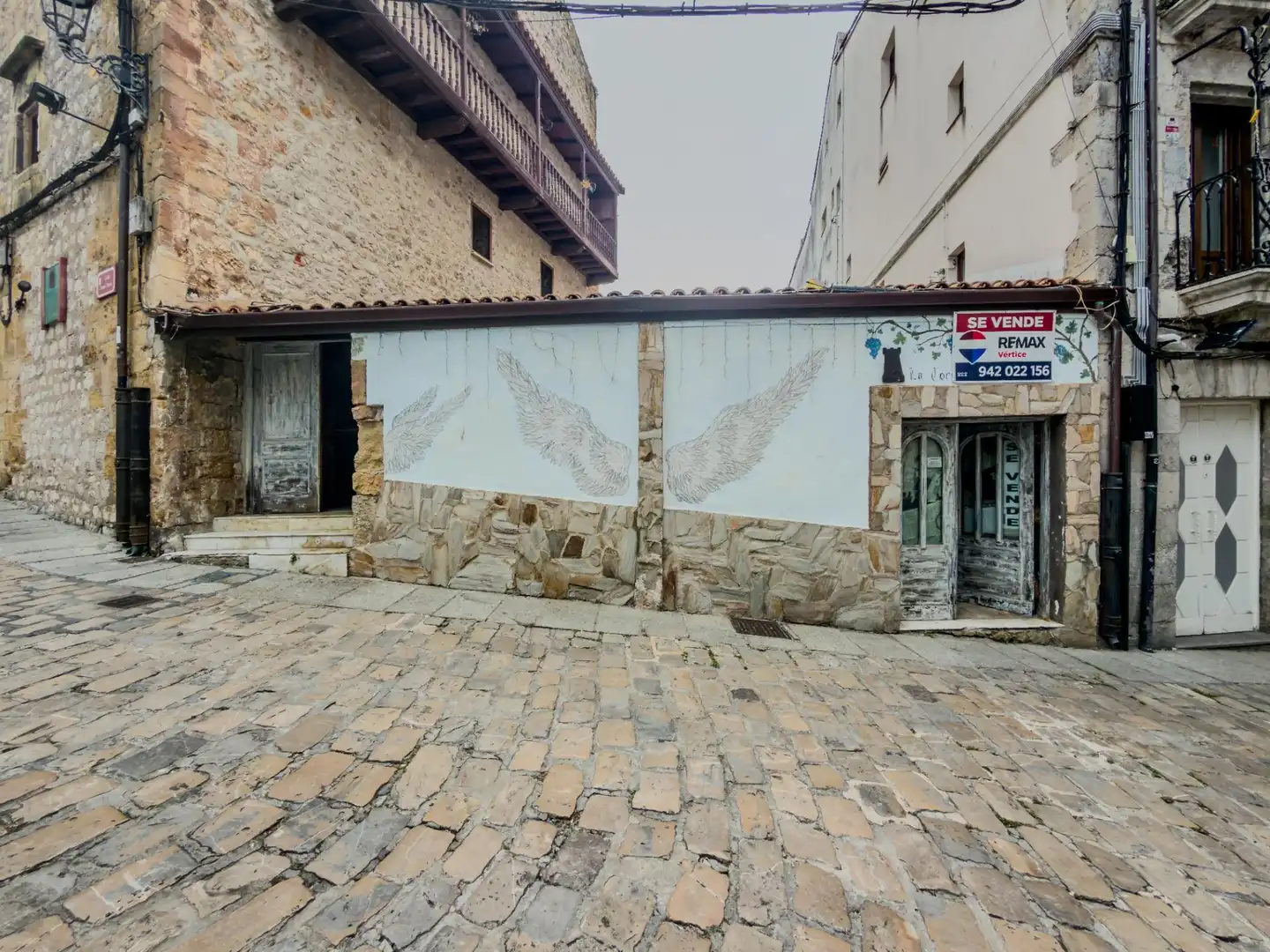 Vista exterior de Casa adosada en venda en Laredo