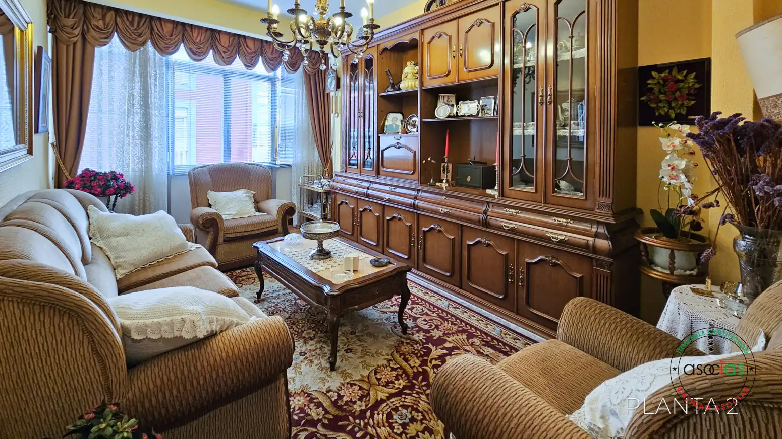 Sala d'estar de Edifici en venda en Tineo