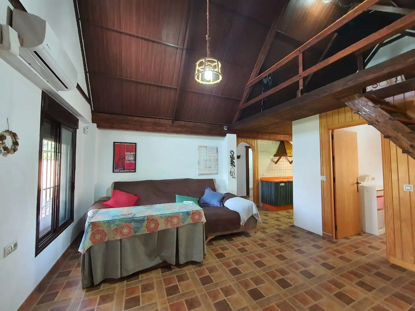 Sala de estar de Casa o chalet en venta en Chipiona con Aire acondicionado, Jardín privado y Terraza