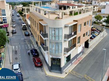 Apartamento con piscina en venta en San Miguel de Salinas