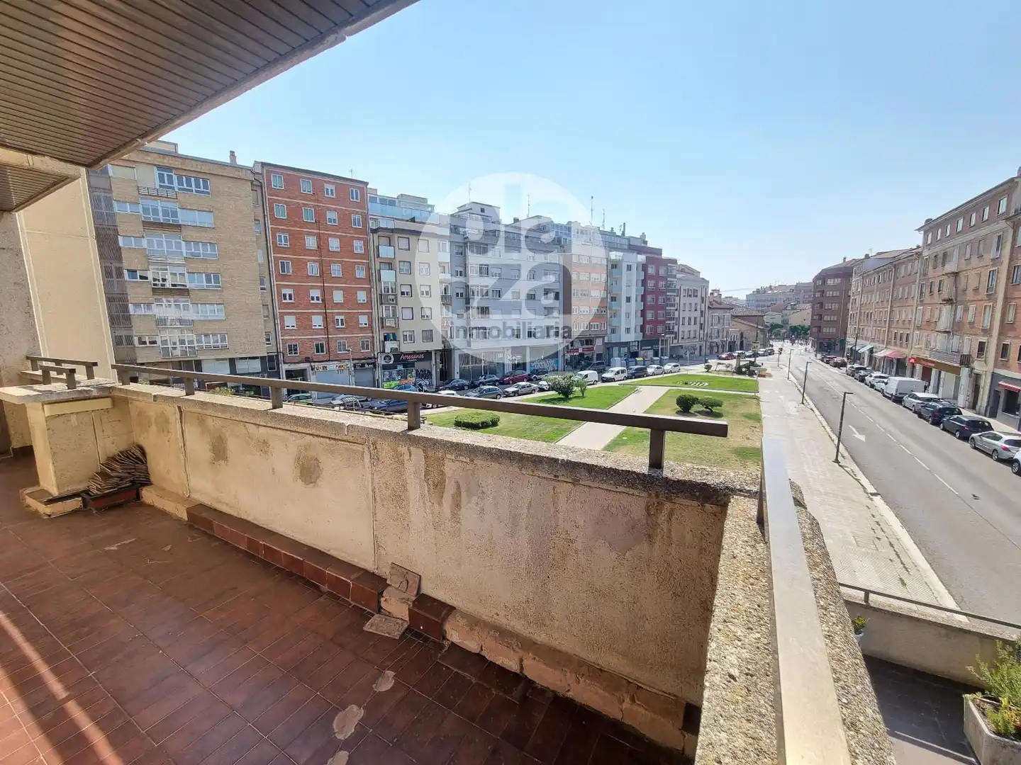 Terrassa de Pis en venda en Burgos amb Calefacció, Terrassa i Traster