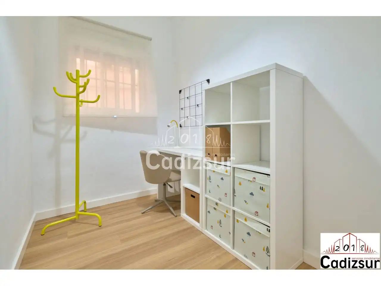 Habitación de Piso en venta en Cádiz con Trastero y Amueblado