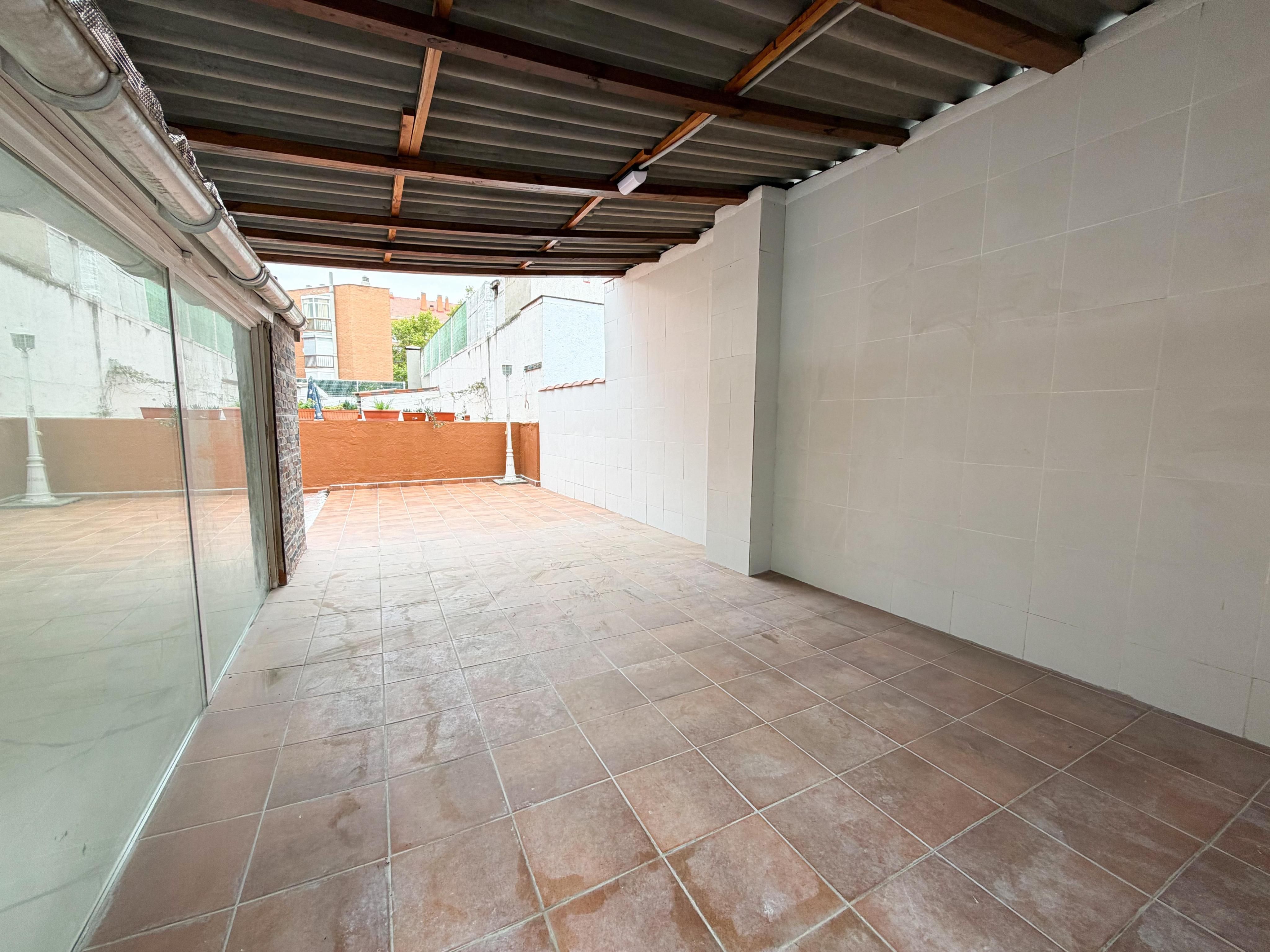 Terrassa de Pis en venda en  Madrid Capital amb Aire condicionat i Traster