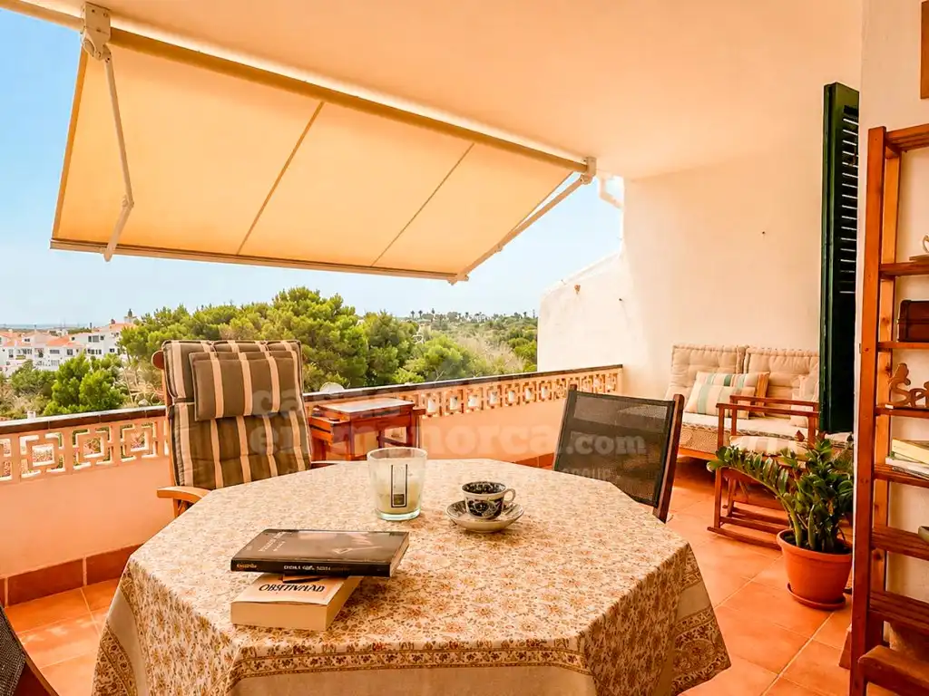 Terrassa de Apartament en venda en Es Castell amb Terrassa