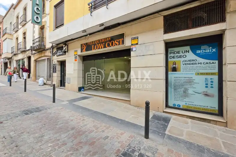 Local de lloguer en Úbeda amb Aire condicionat
