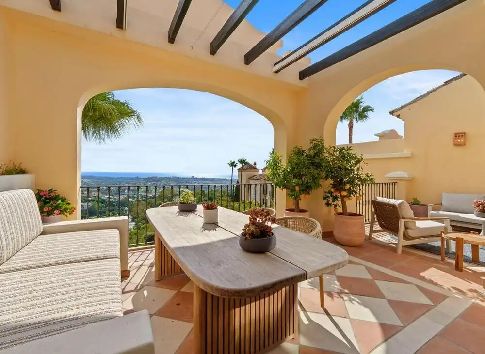Penthouse with terrace for sale in La Quinta, imagen 4