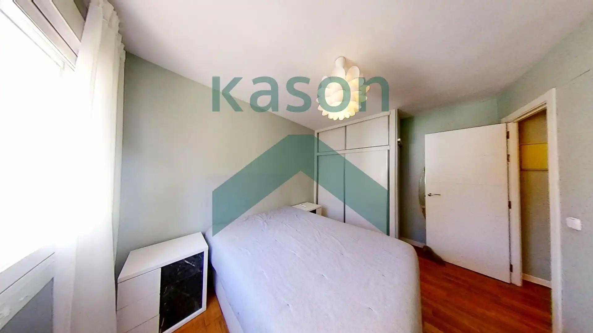 Schlafzimmer von Wohnung zum Verkauf in Madrid mit Klimaanlage und Heizung