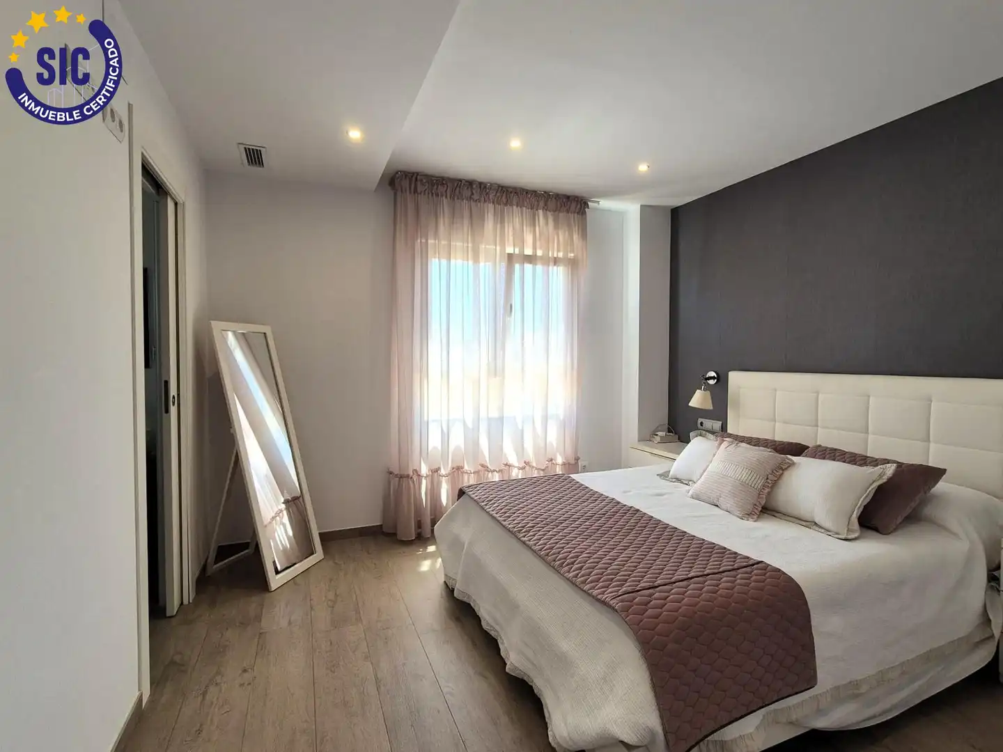 Habitación de Casa o chalet en venta en Les Alqueries / Alquerías del Niño Perdido con Aire acondicionado, Calefacción y Terraza