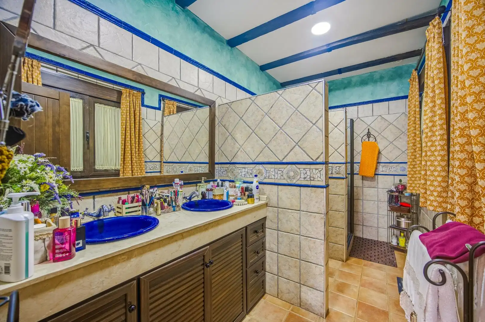 Bany de Casa o xalet en venda en Chiclana de la Frontera amb Aire condicionat, Jardí privat i Terrassa