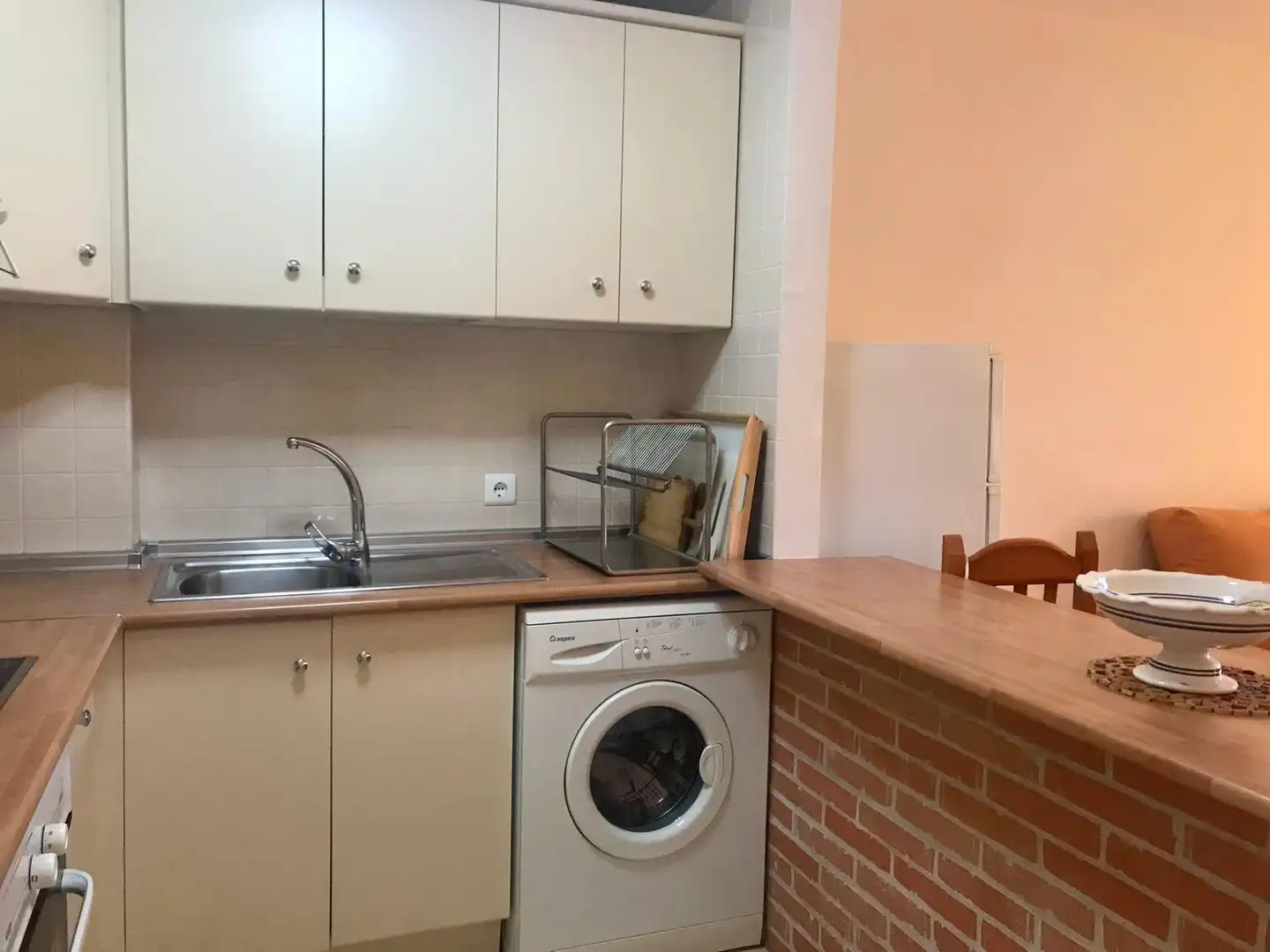 Cocina de Apartamento de alquiler en Fuengirola con Aire acondicionado, Terraza y Amueblado