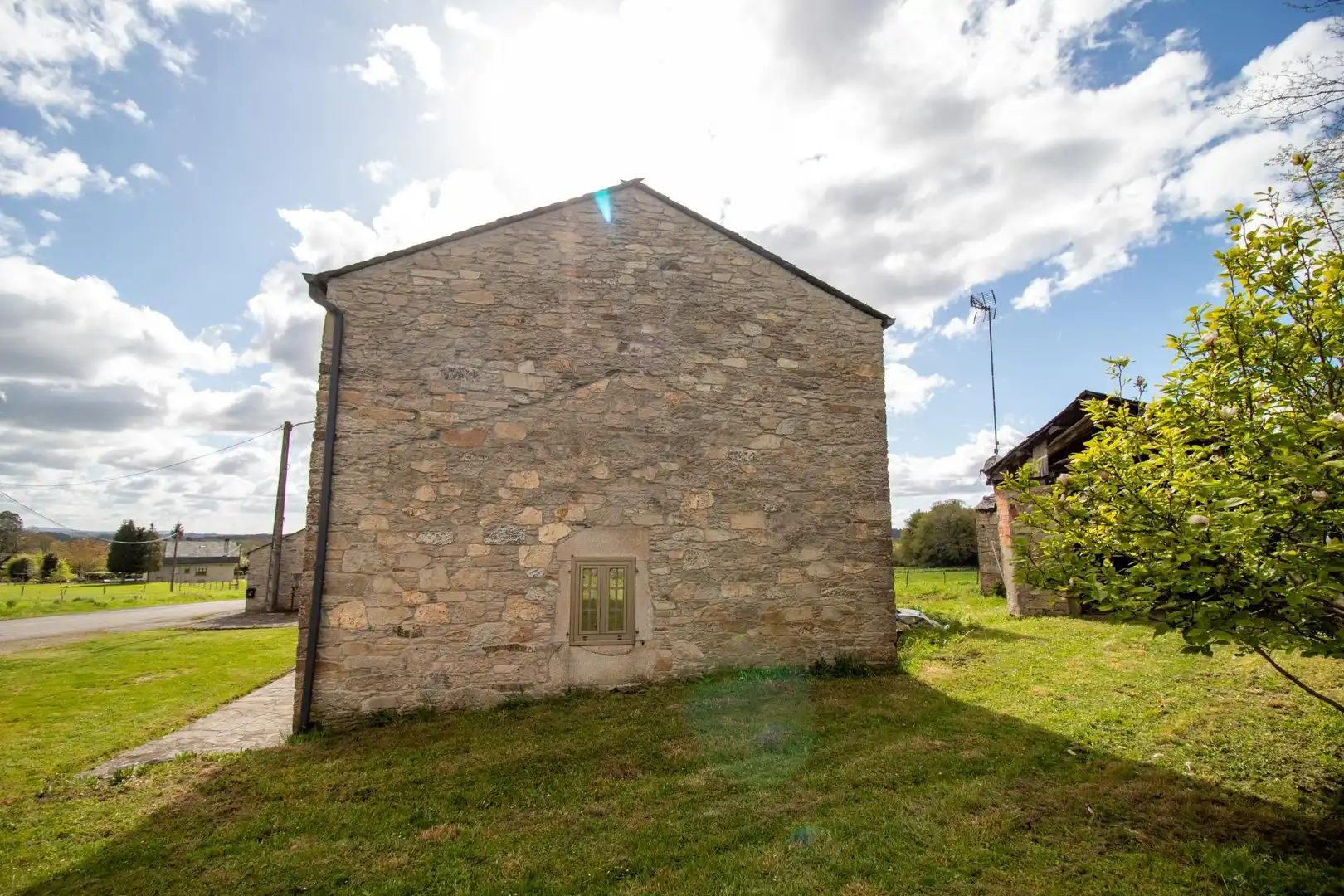 Casa rústica amb jardí en venda a Vilalba, imagen 14