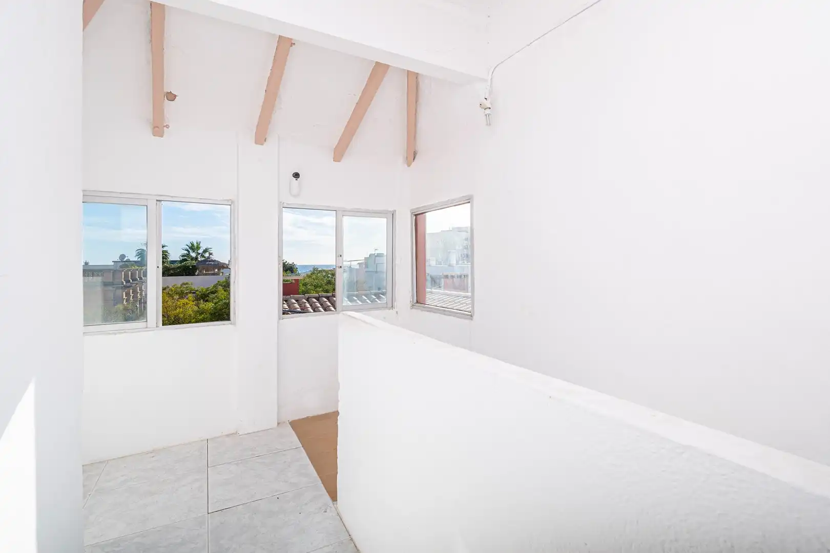 Balcony of Buildings for sale in  Palma de Mallorca
