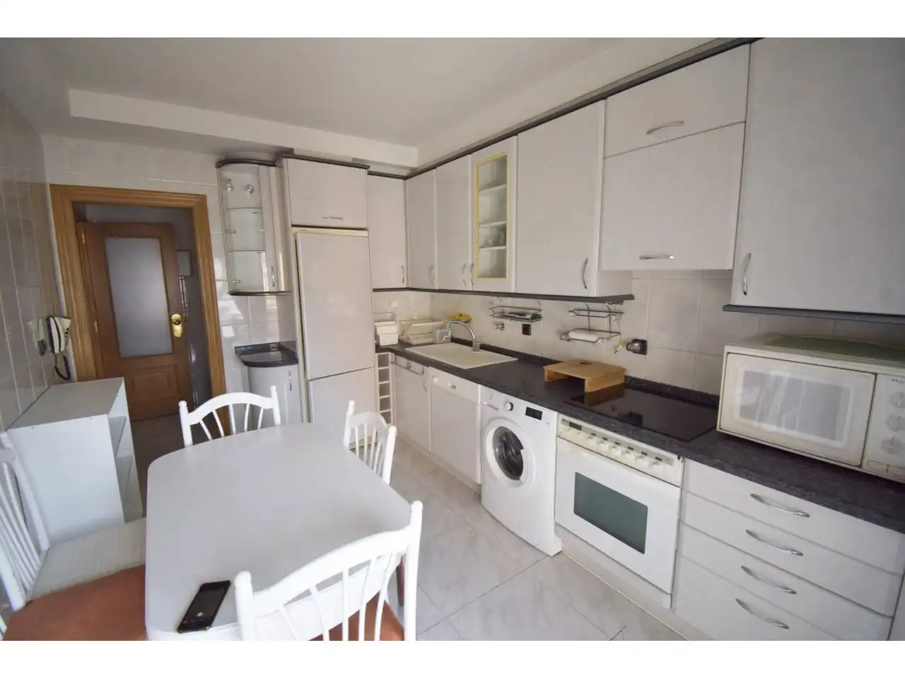 Cocina de Piso en venta en León Capital  con Calefacción, Parquet y Terraza
