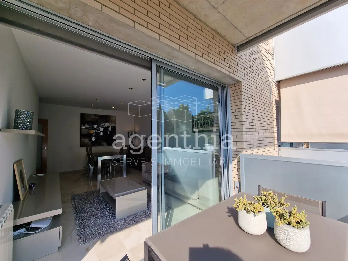 Terrasse von Wohnung zum Verkauf in Girona mit Klimaanlage, Heizung und Terrasse