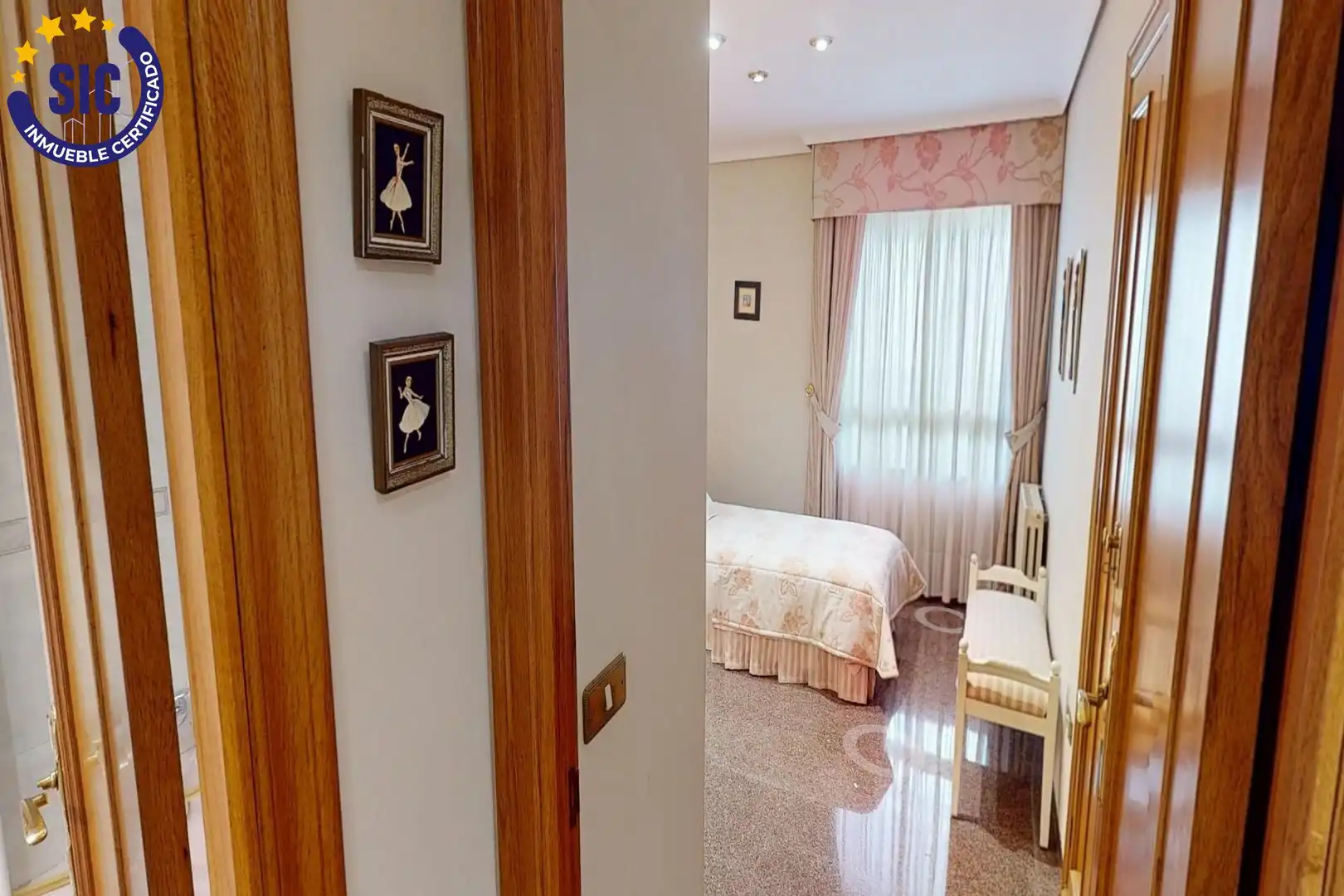 Habitación de Piso en venta en Castellón de la Plana / Castelló de la Plana con Calefacción, Trastero y Amueblado