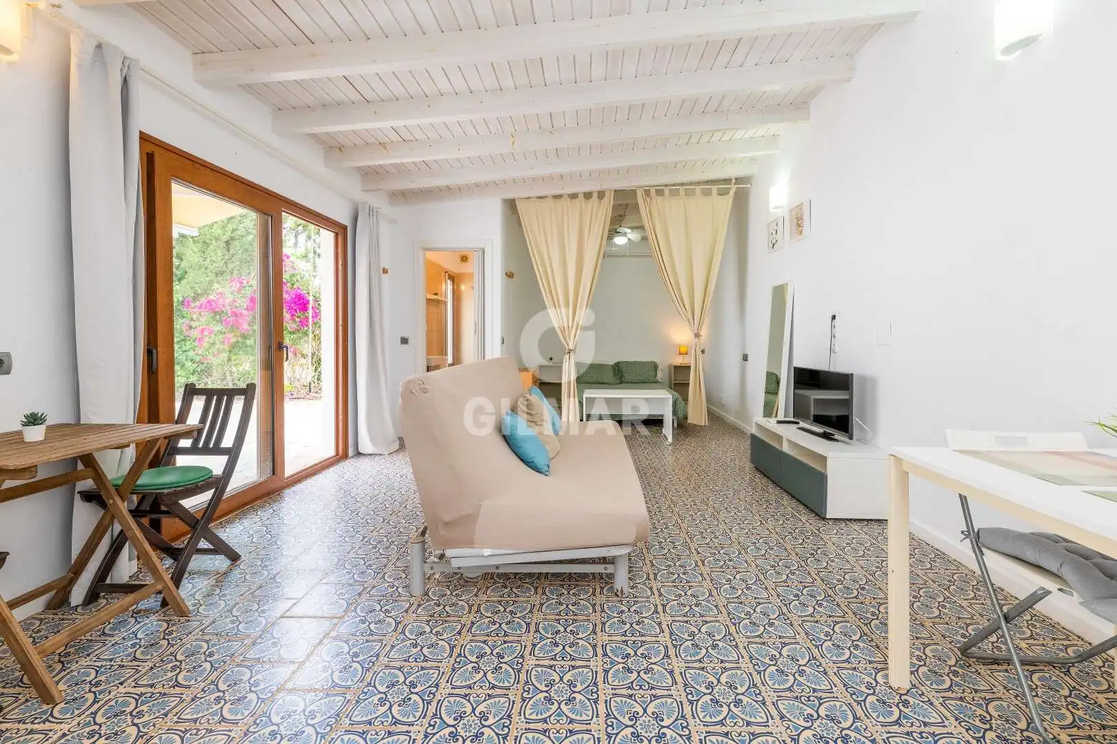 Vista exterior de Casa o xalet en venda en Vejer de la Frontera amb Calefacció, Jardí privat i Piscina