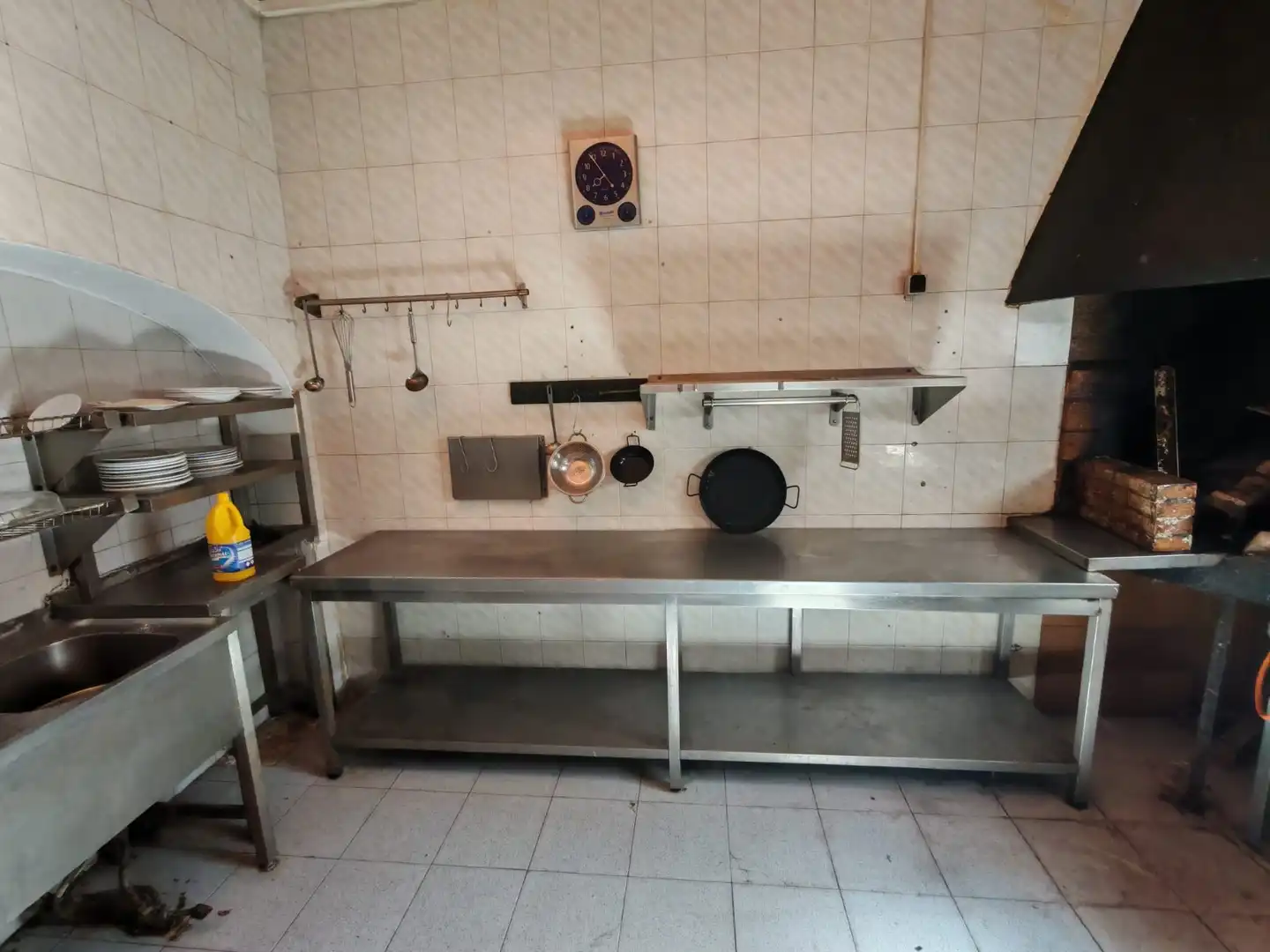 Cocina de Local en venta en Lliçà d'Amunt con Aire acondicionado, Calefacción y Terraza