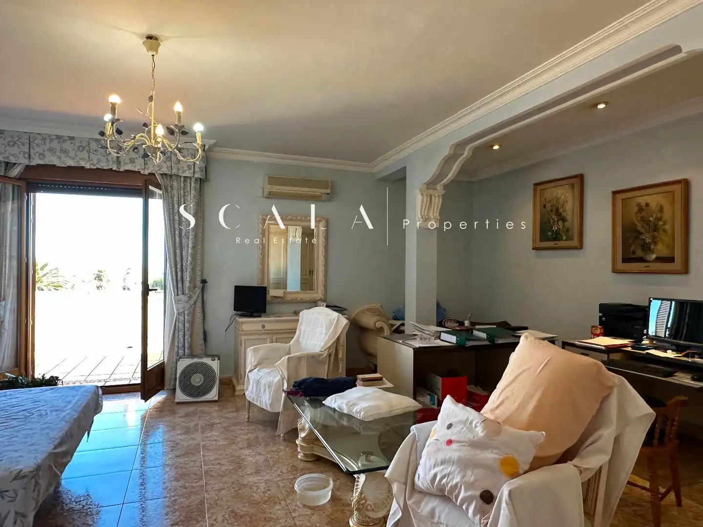 Sala de estar de Casa o chalet en venta en Nambroca con Aire acondicionado, Calefacción y Jardín privado