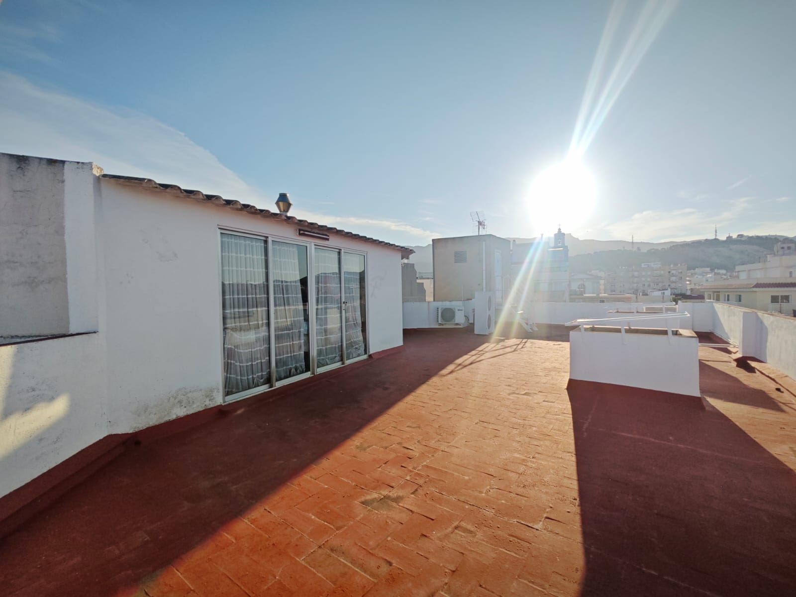 Building for sale in Avinguda Catalunya