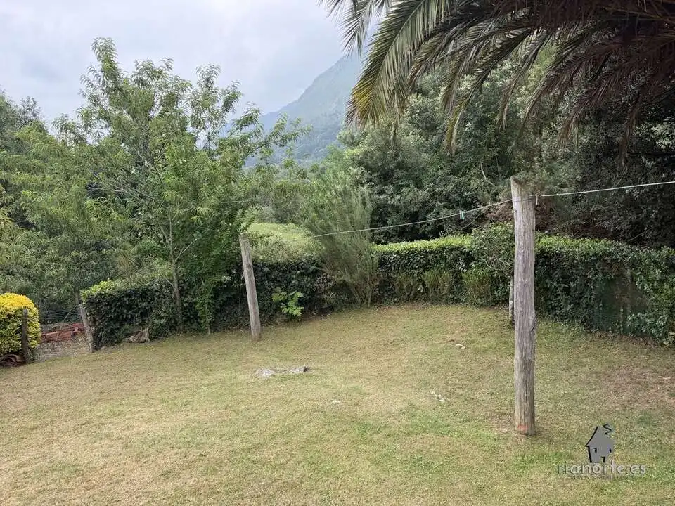 Casa o chalet en venta en Ribadesella con Jardín privado