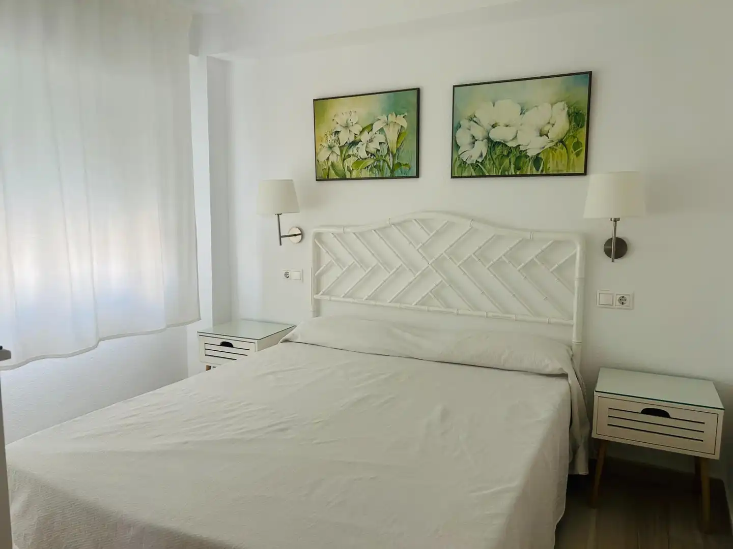 Schlafzimmer von Wohnungen zur Miete in Fuengirola mit Klimaanlage, Terrasse und Möbliert