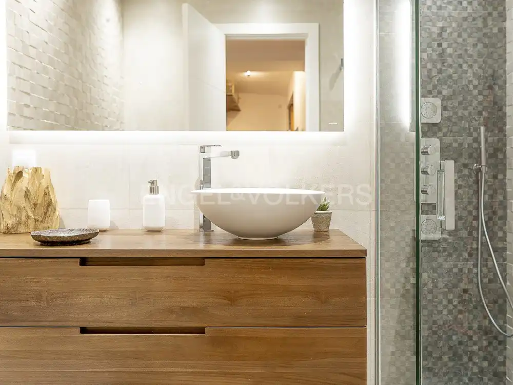 Baño de Apartamento en venta en Madrid con Aire acondicionado y Calefacción