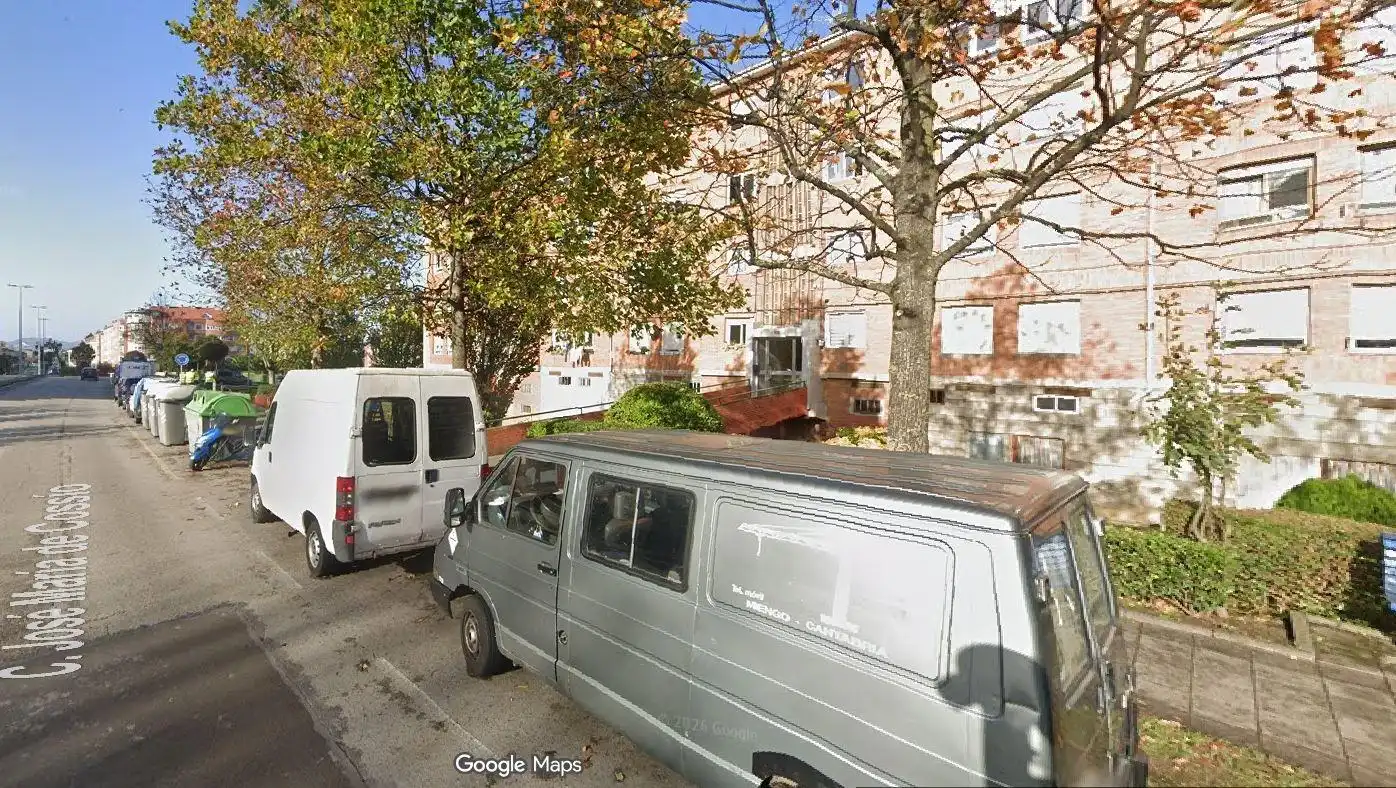 Vista exterior de Piso en venta en Santander