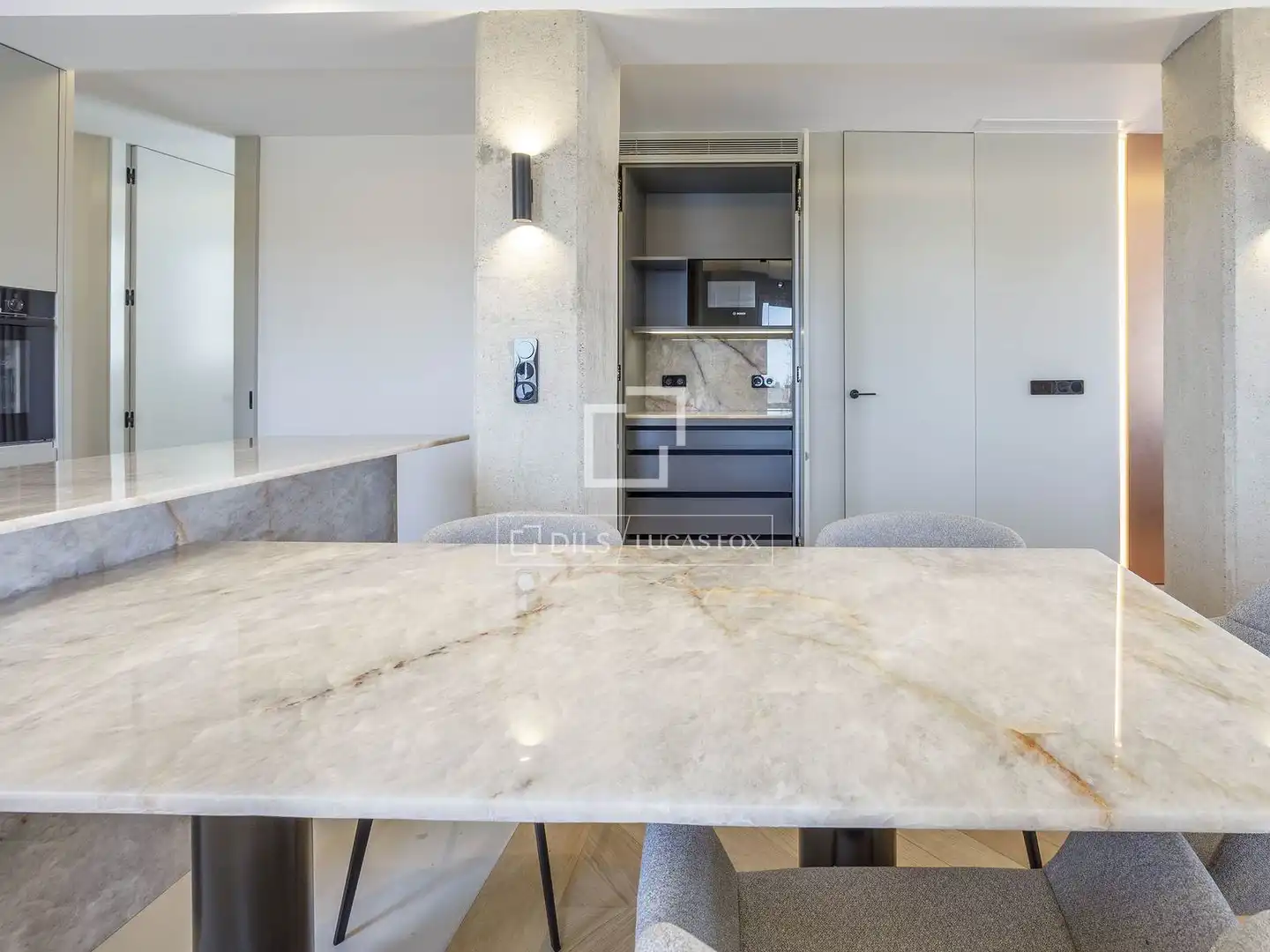 Kitchen of Attic for rent in Valencia  with Air Conditioner, Heating and Parquet flooring