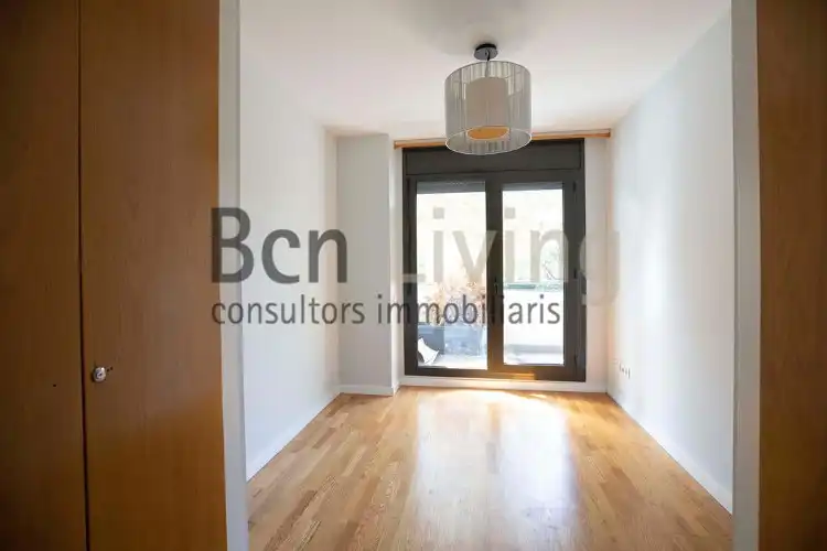 Pis de lloguer a Carrer de Bac de Roda, 102, Provençals del Poblenou