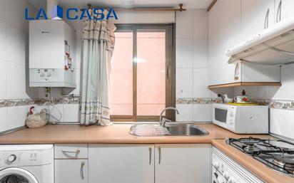 Kitchen of Flat for sale in  Madrid Capital