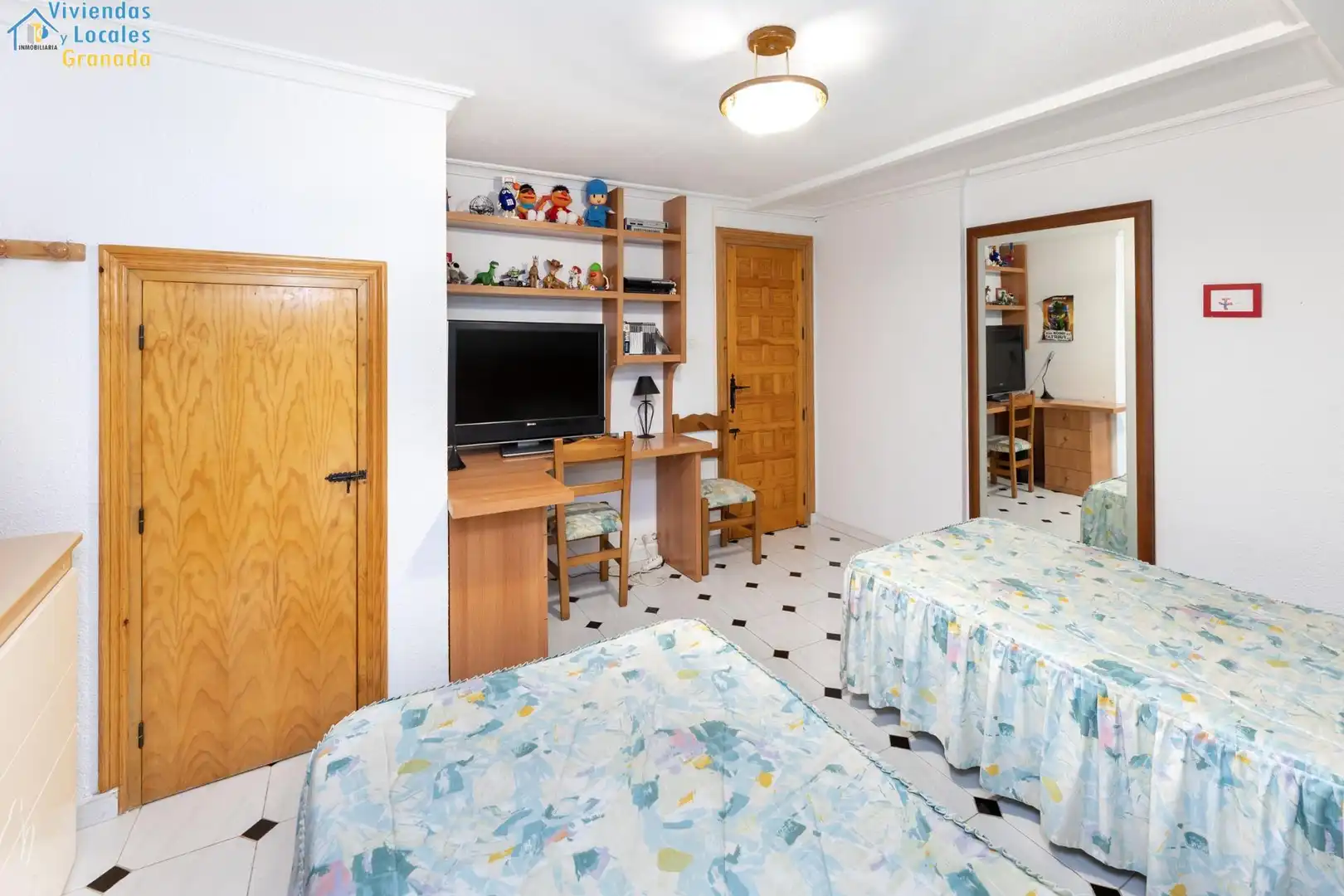 Habitación de Casa o chalet en venta en Granada con Aire acondicionado, Jardín privado y Trastero