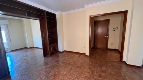 Photo 3 of Flat to rent in Santa Marina, Badajoz