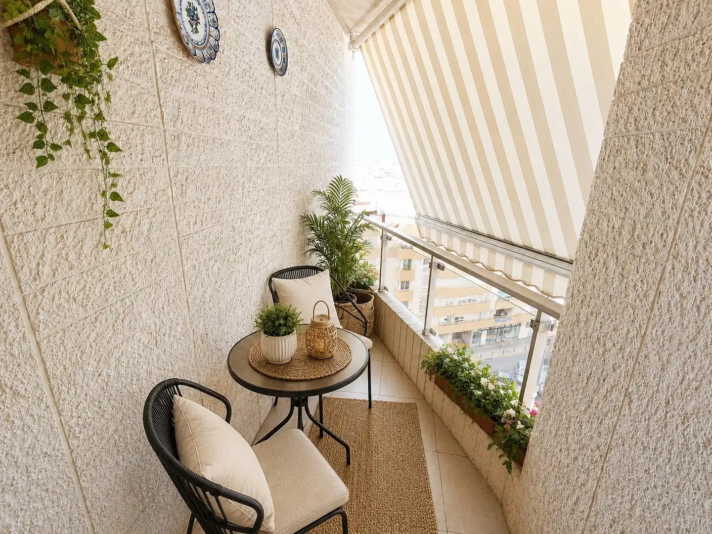 Flat for sale in Calle Calle Castellar, Ensanche - Diputación