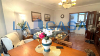 Living room of Flat for sale in  Sevilla Capital  with Terrace and Storage room