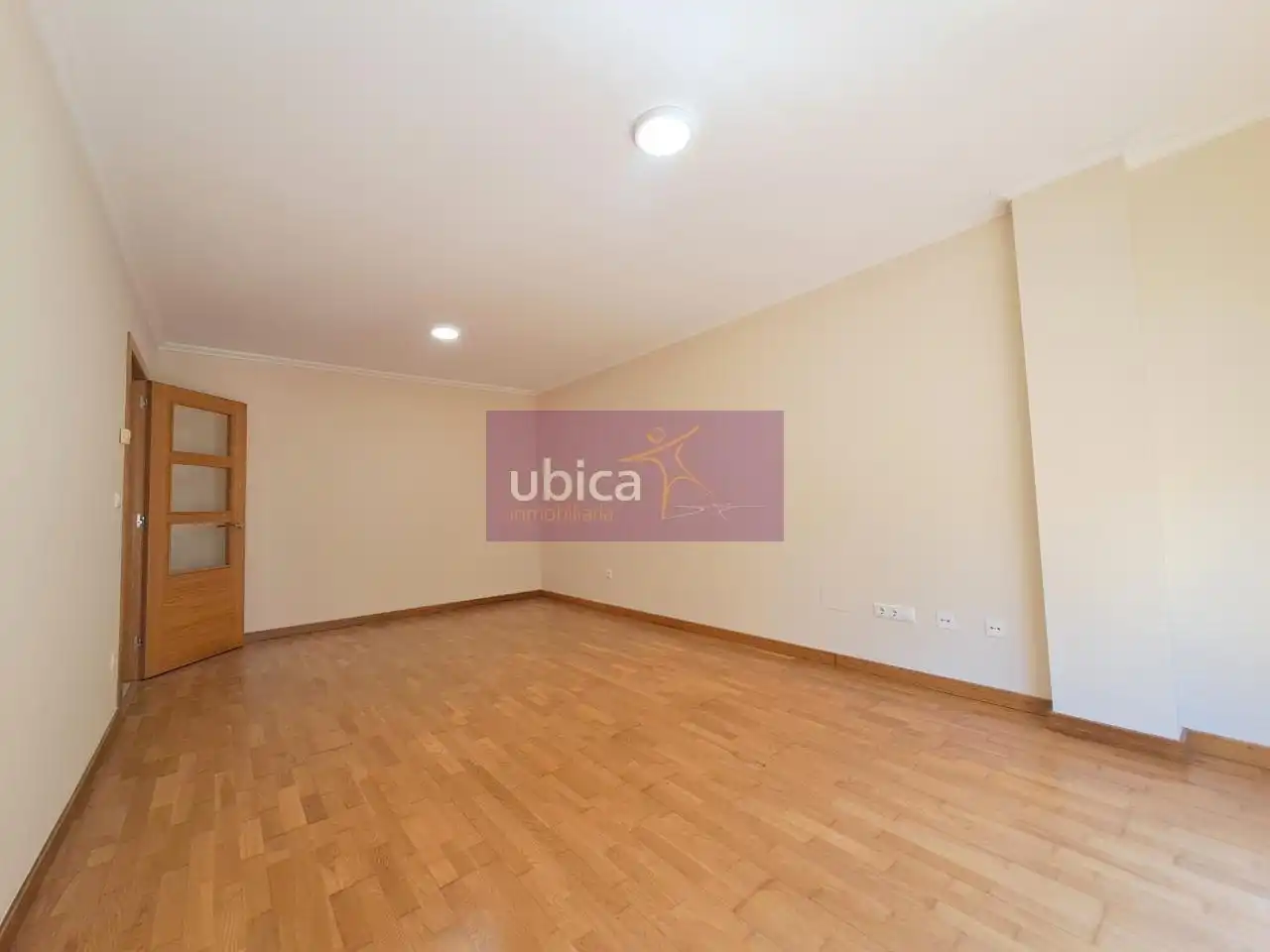 Flat for sale in Salceda de Caselas  with Heating