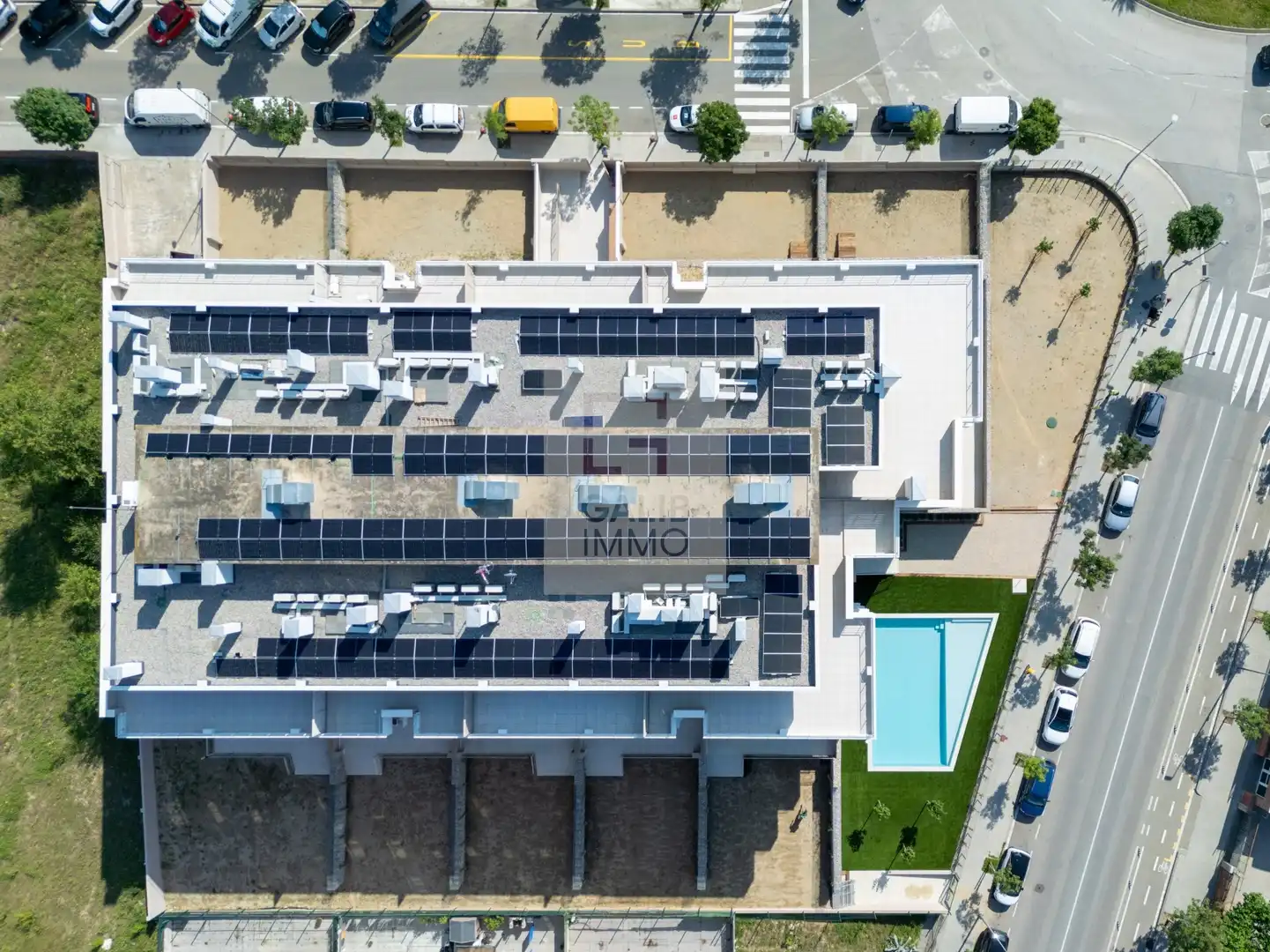 Schwimmbecken von Erdgeschoss zum Verkauf in Figueres mit Klimaanlage, Heizung und Terrasse