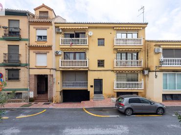 Appartement avec balcon à vendre à Calle HERRERIA 8